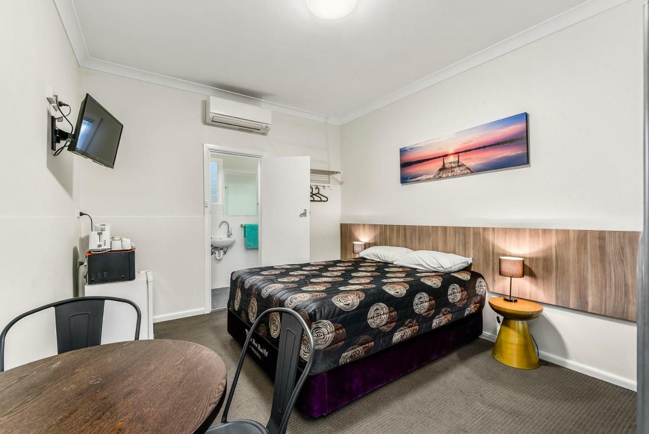 נרקורט Rest Motels מראה חיצוני תמונה
